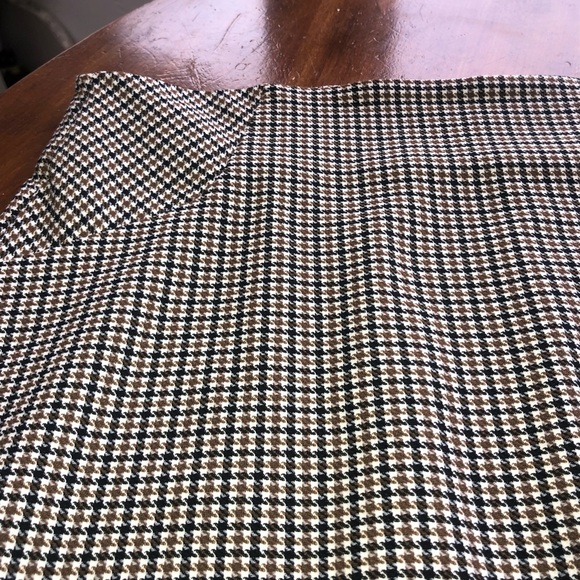 RW&CO  Pencil Skirt Knee-Length brown and white- med 32” around- 22” long- used - Picture 2 of 8